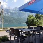 Schiffahrt Hotel 3*