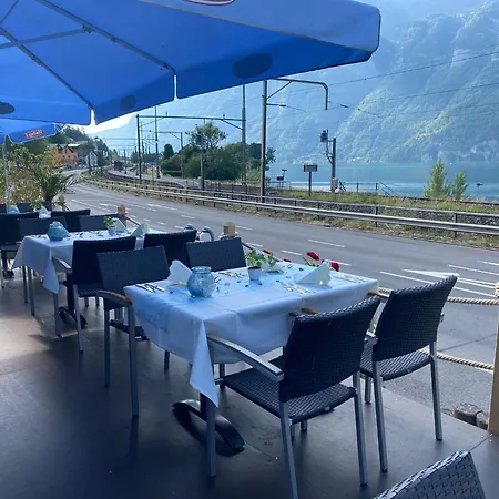Hotel Schiffahrt 3*