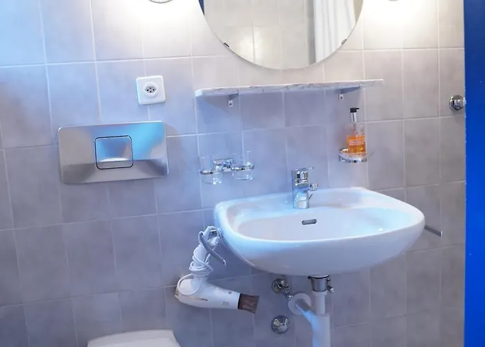 Hotel Schiffahrt Mols