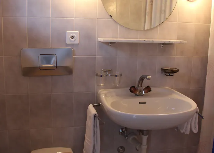 Hotel Schiffahrt Mols