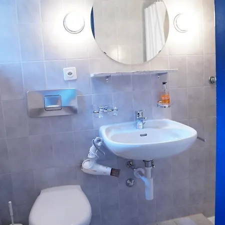 Hotel Schiffahrt Mols