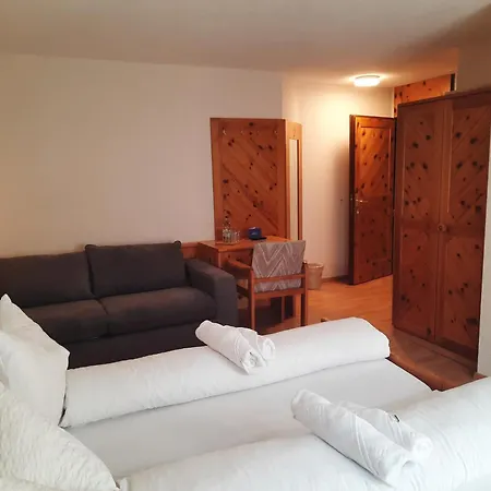 Hotel Schiffahrt 3*