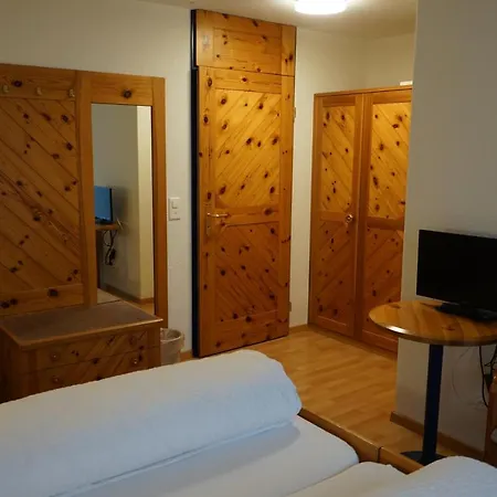 Schiffahrt Hotel 3*
