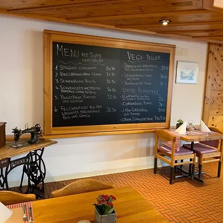 Hotel Schiffahrt 3*